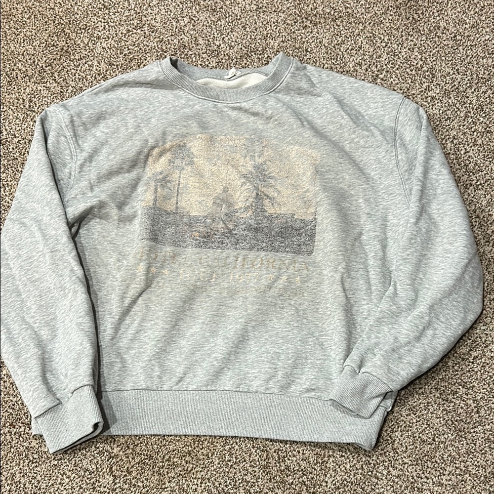 12 Pm By Mon Ami Gray Crewneck Sweatshirt
